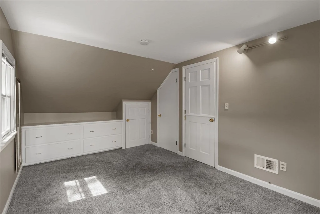 Photo of 217 Charge Pond Road