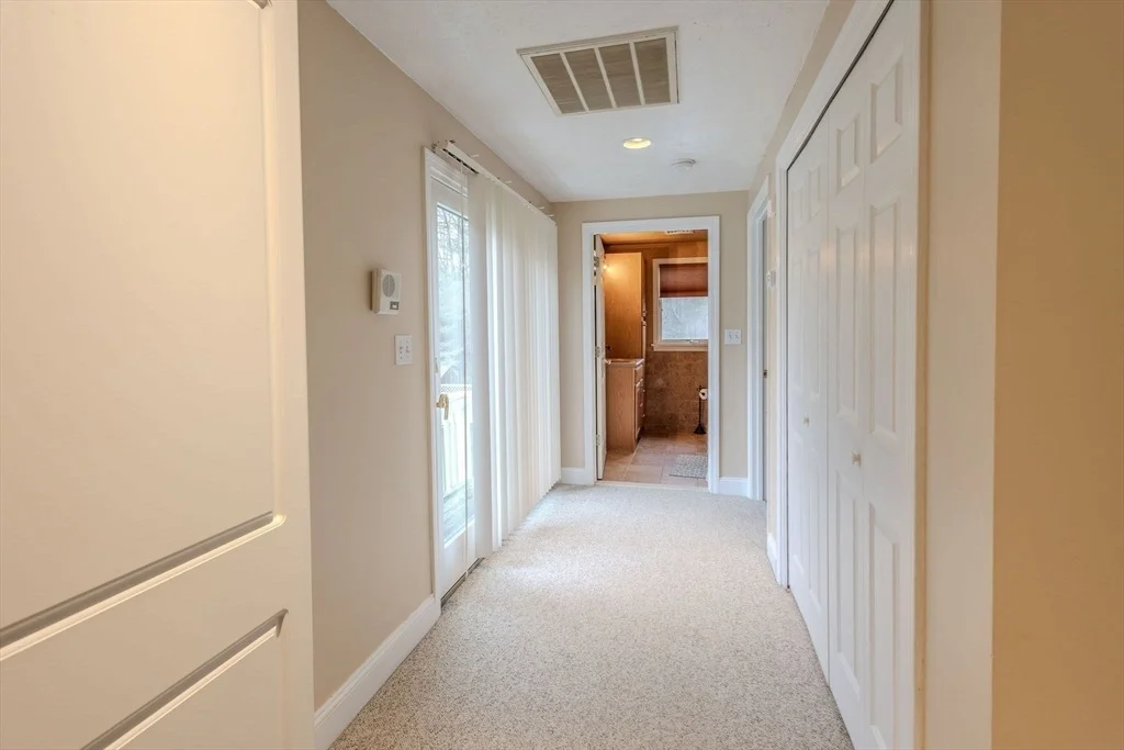 Photo of 46 Puritain Drive