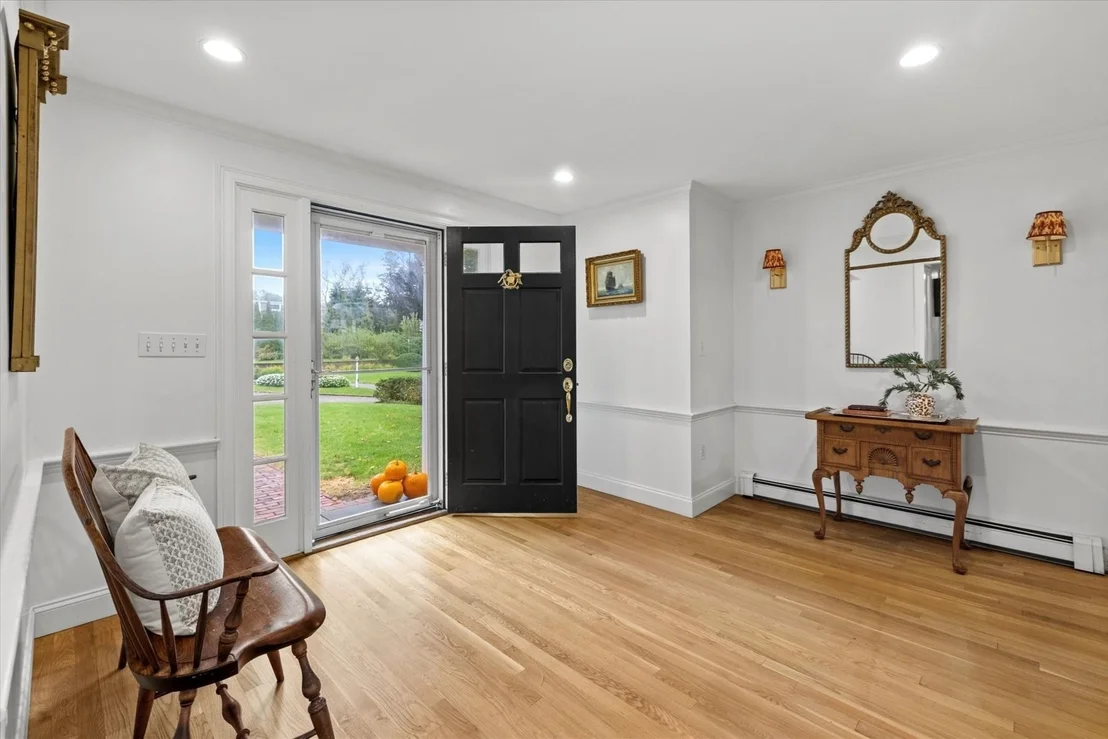 Photo of 34 Sunset Rd