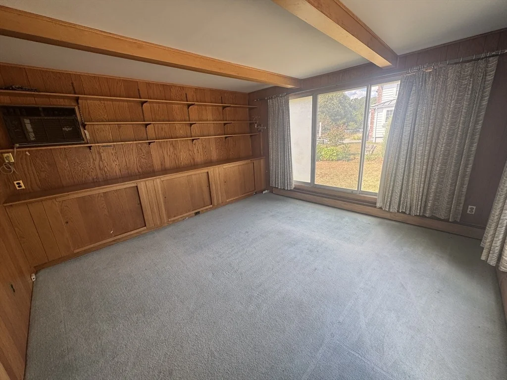 Photo of 42 Benjamin Rd