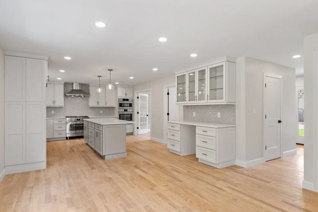 Photo of 96 Middlesex Ave