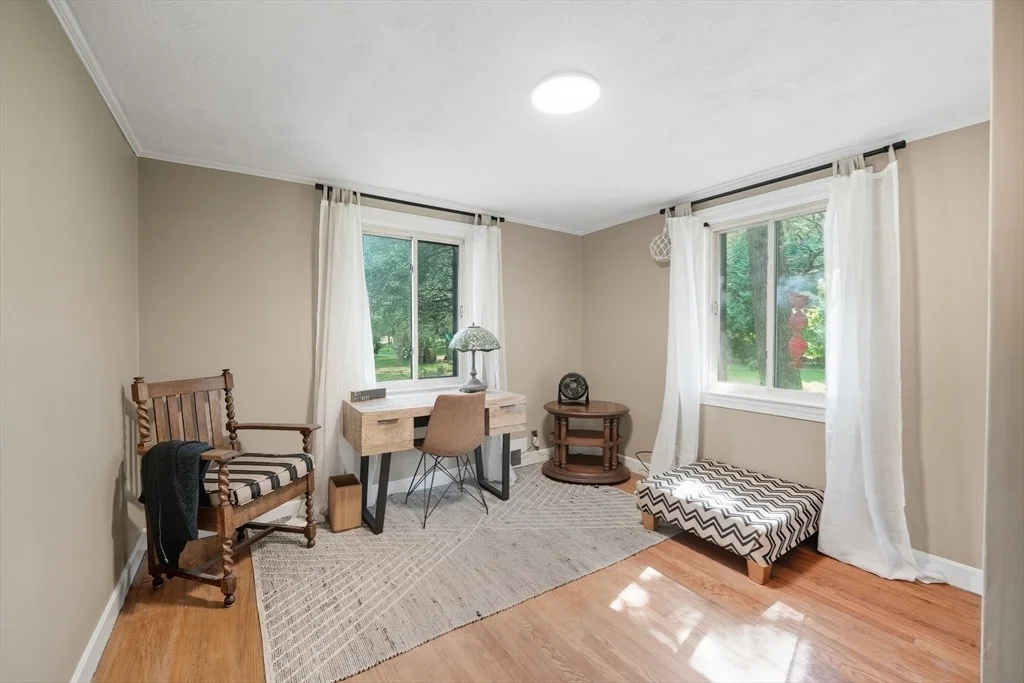 Photo of 82 West Road