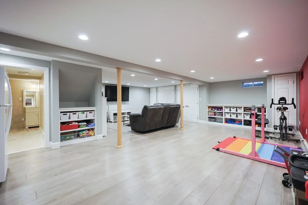 Photo of 46 Melody Dr