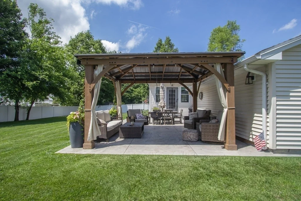 Photo of 88 Meadowlark Dr.