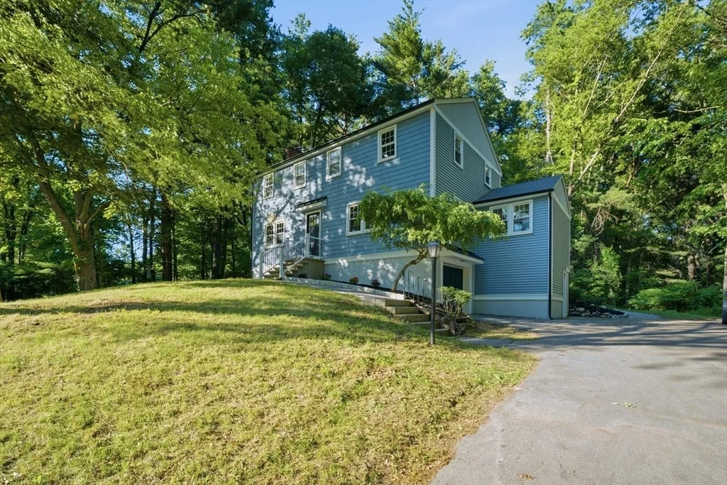 Photo of 3 Jonathan Ln