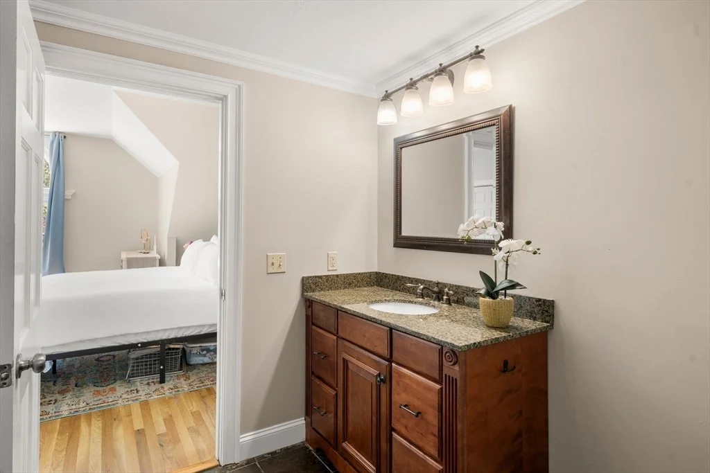 Photo of 302 Ames Way