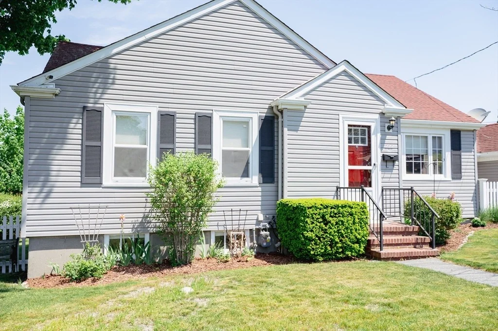 Photo of 222 Walter St