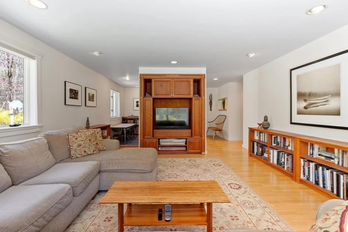Photo of 117 Ayer Road