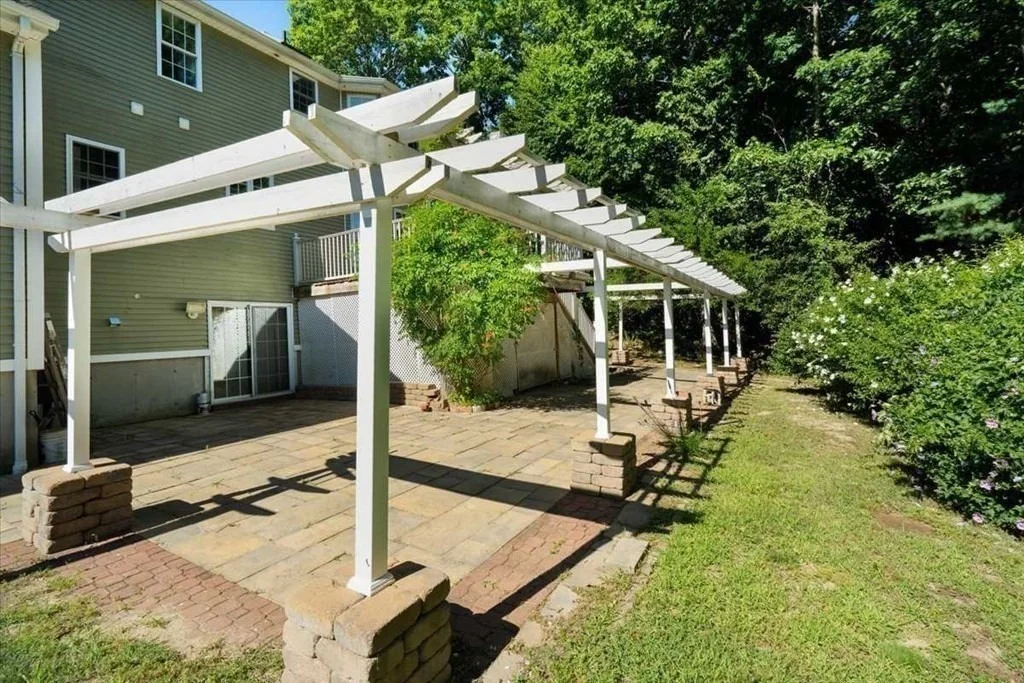 Photo of 89 Boulder Hill Dr