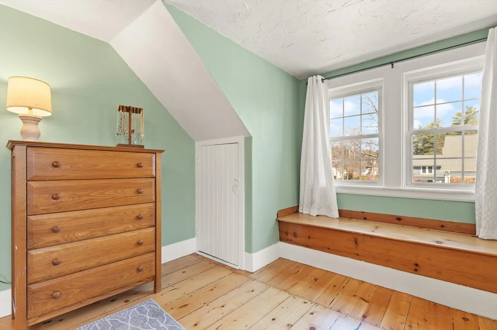 Photo of 700 High St