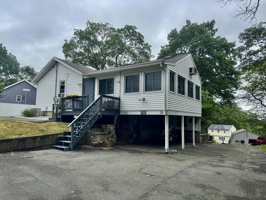 Photo of 39 Cheever Rd