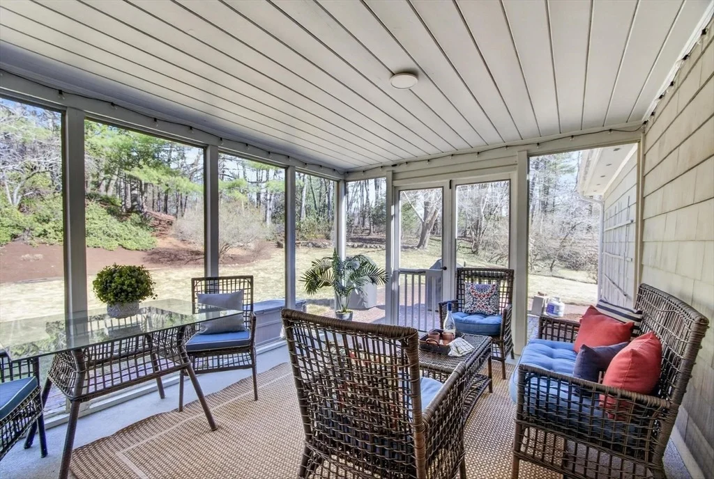Photo of 18 Bromfield Rd