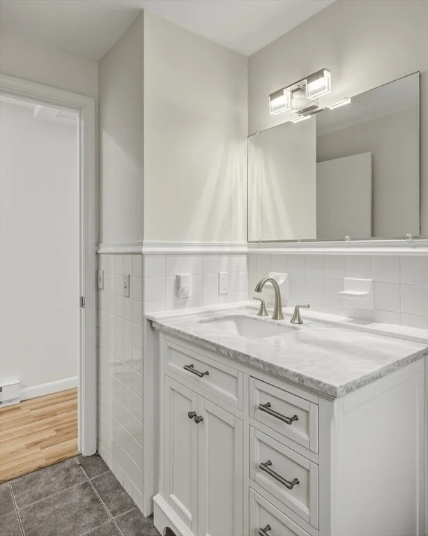 Photo of 282 Bay Rd