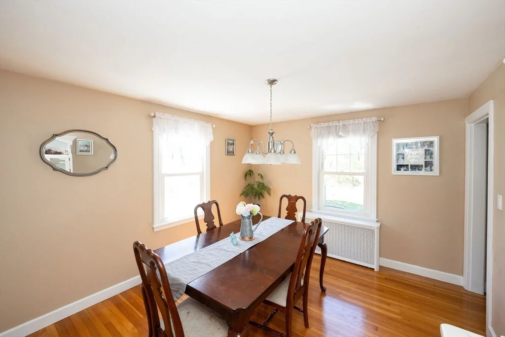 Photo of 37 Maple St