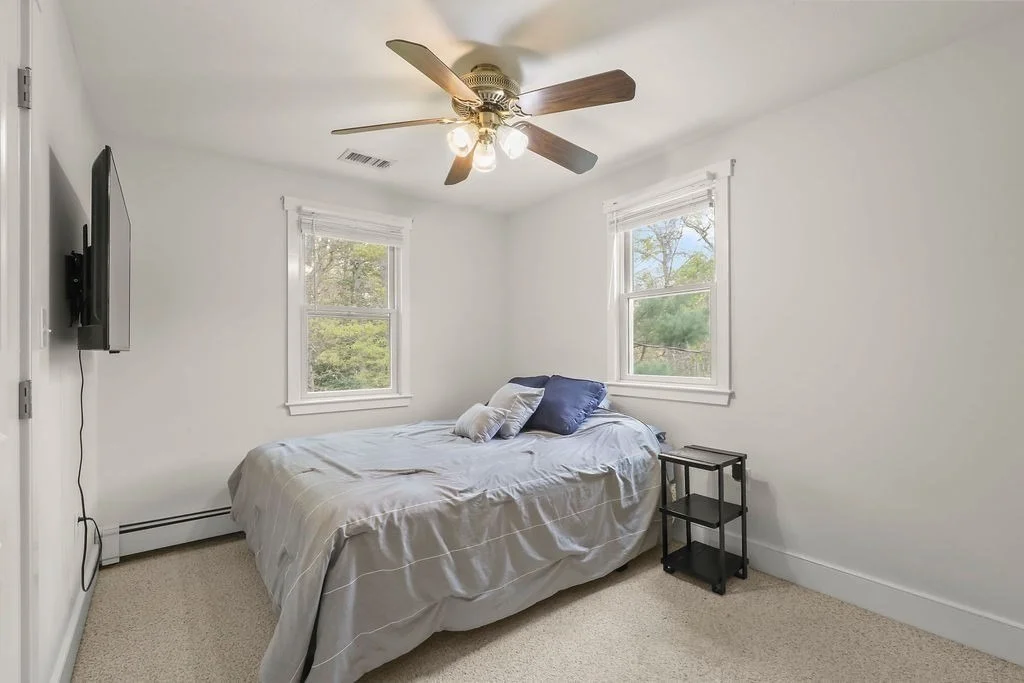 Photo of 5 Deerfield Rd