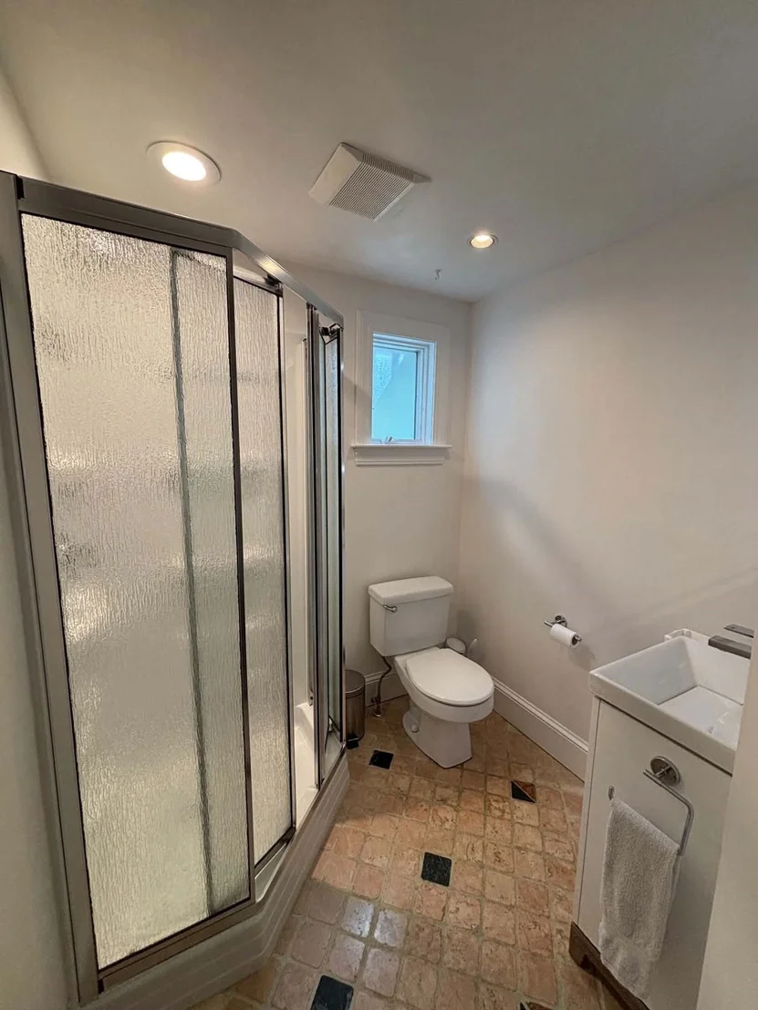 Photo of 896 East St