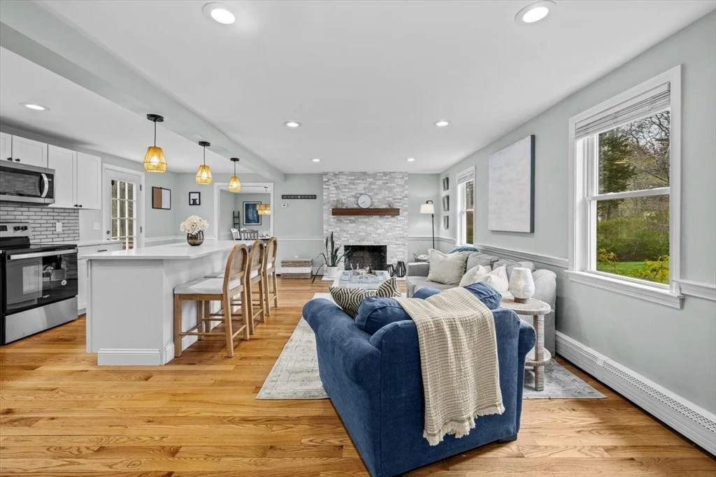 Photo of 184 Booth Hill Rd