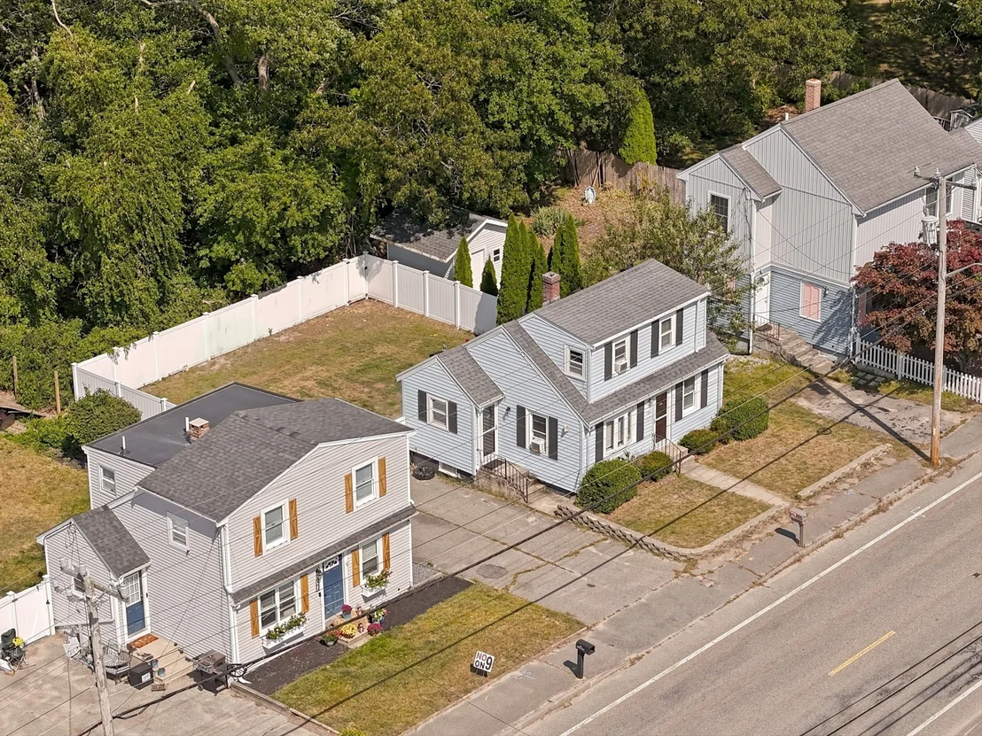 Photo of 166 Sandwich Rd
