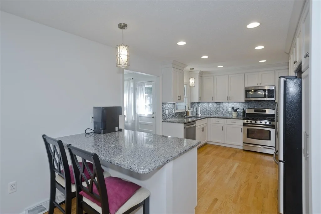 Photo of 271 Brookwood Drive