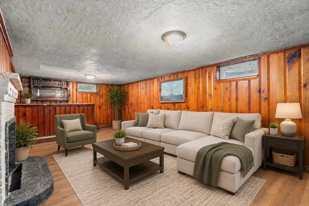 Photo of 39 Pleasant St