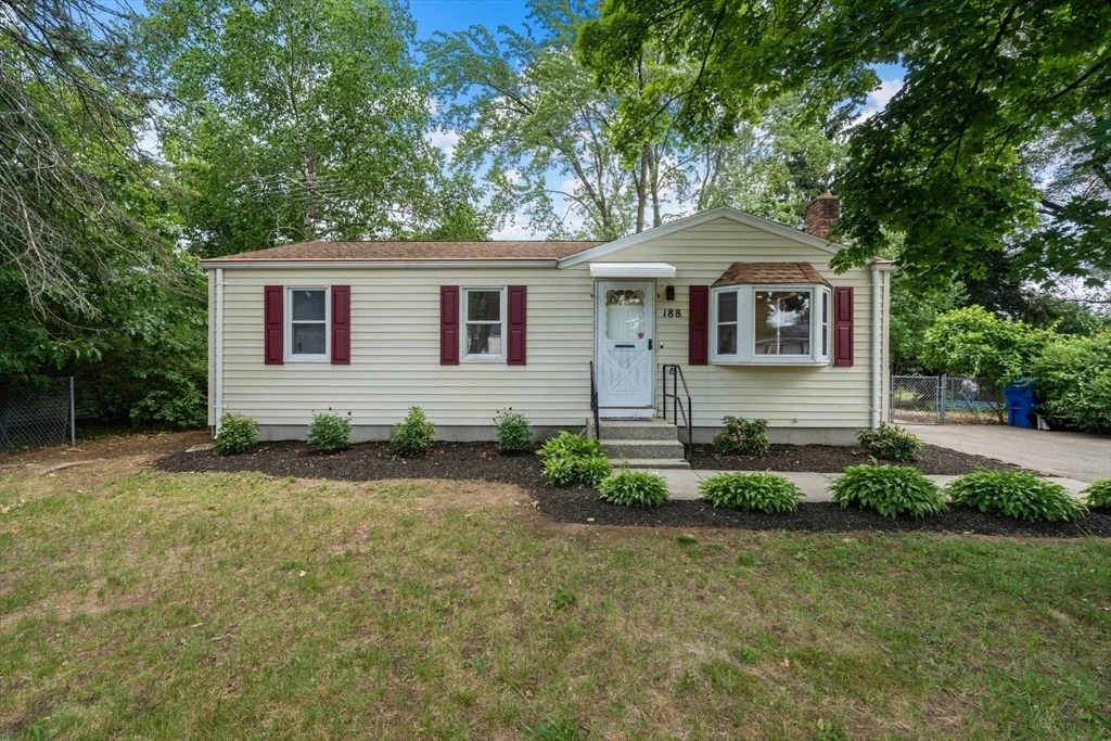 Photo of 188 Moss Rd