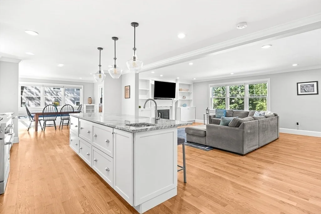 Photo of 21 Willowdale Road