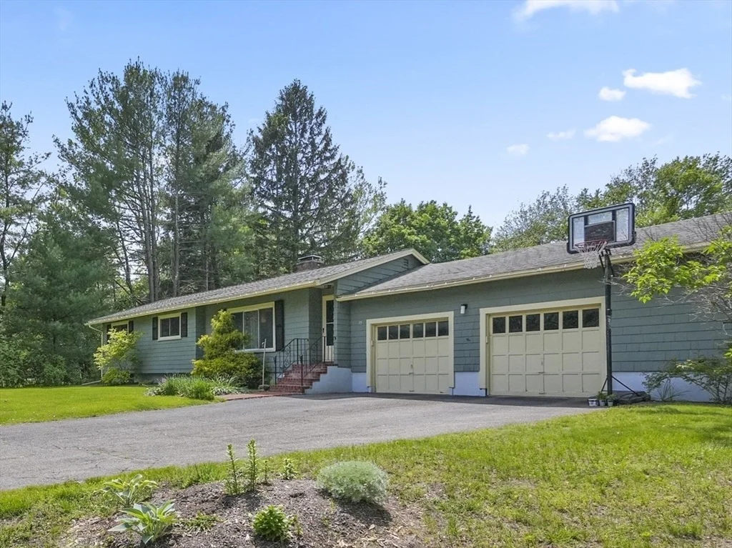 Photo of 35 Snake Brook Road