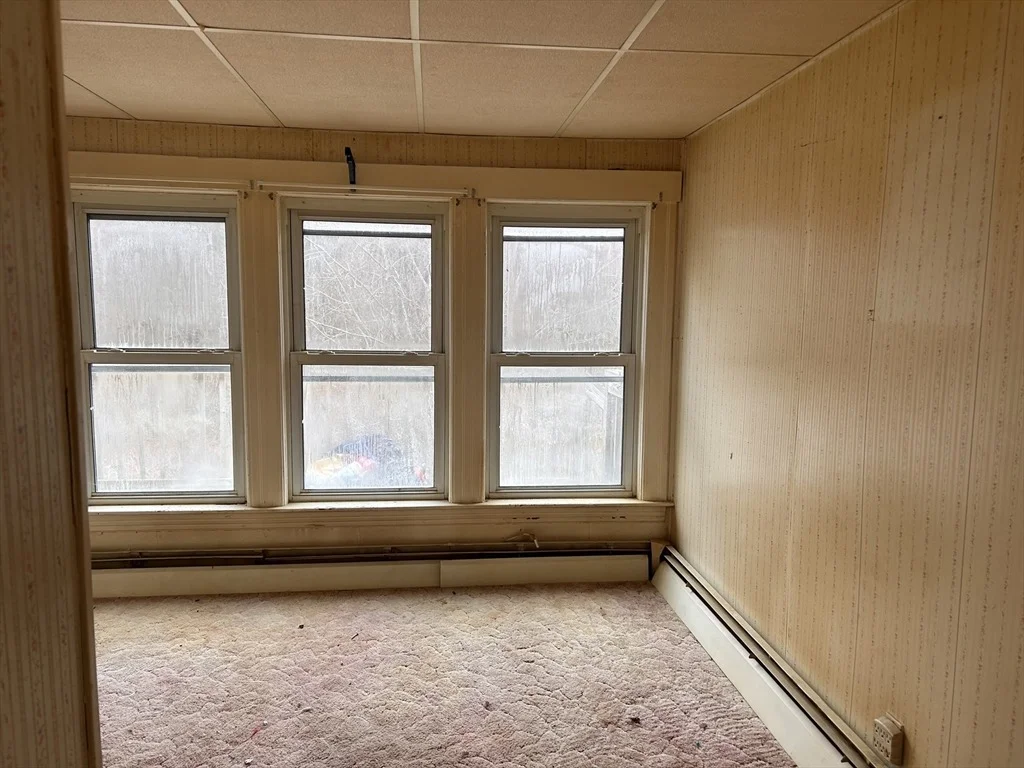 Photo of 10 Conway Dr