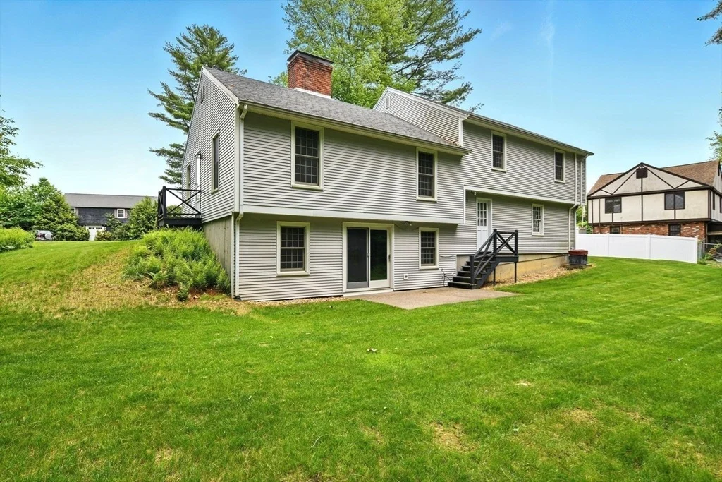 Photo of 45 Yankee Circle