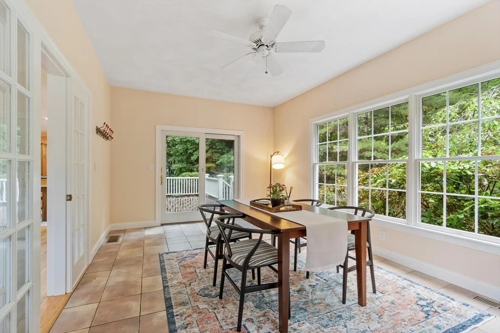 Photo of 33 Nutmeg Ln