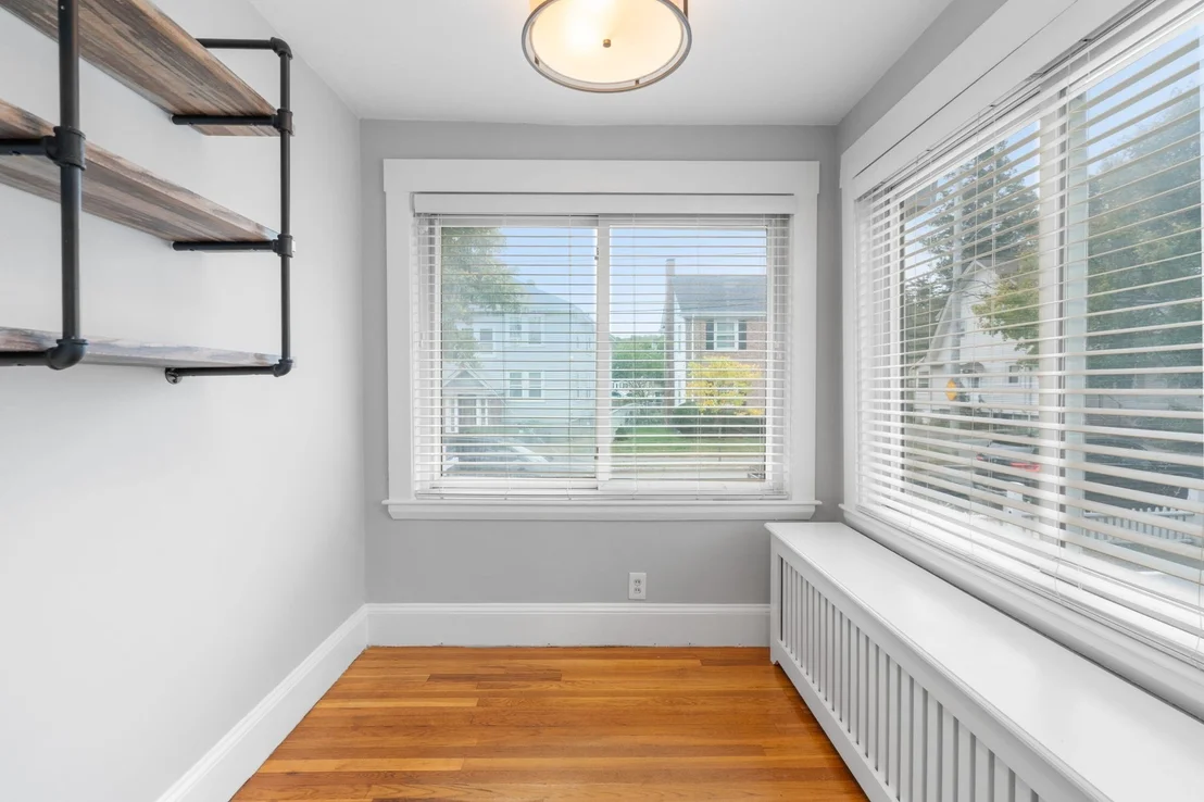 Photo of 63 Willow Ave