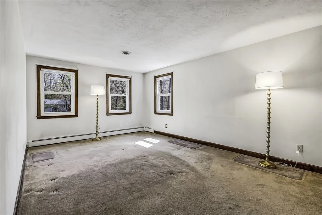 Photo of 14 Morningside Ln