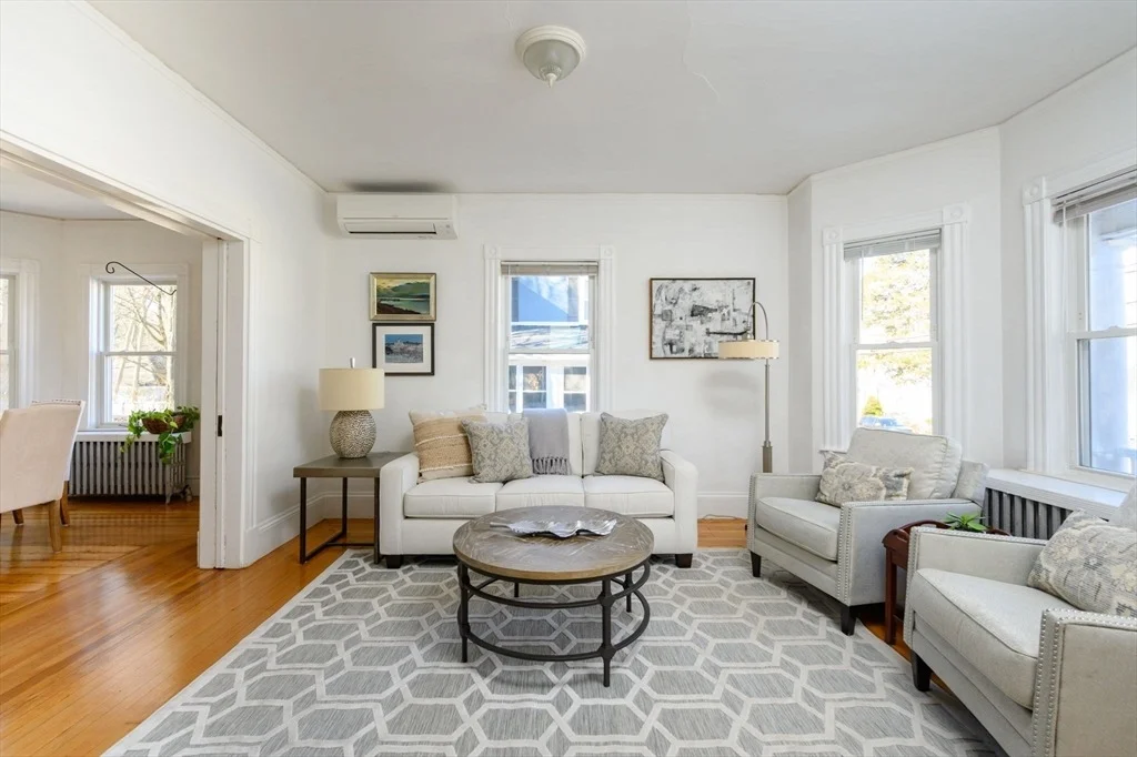 Photo of 10 Brookside Park