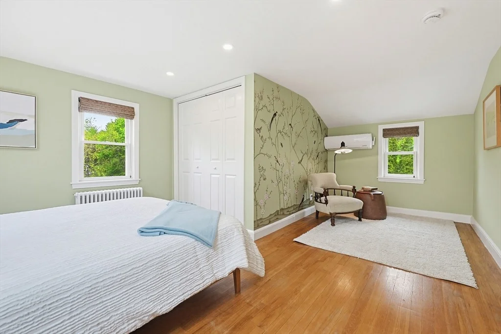 Photo of 13 Lawrence Circle
