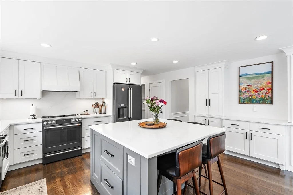 Photo of 103 Peabody Dr