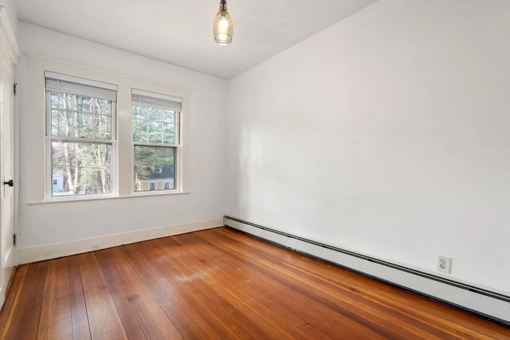 Photo of 16 Intervale Road
