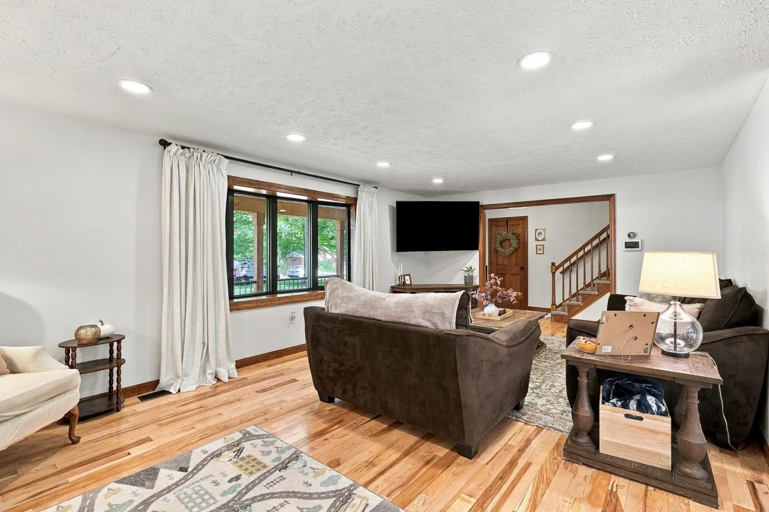 Photo of 60 Bailey Road