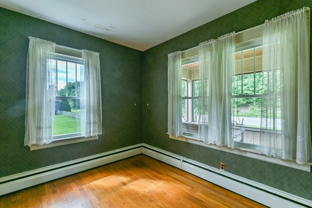 Photo of 134 Southbridge Rd.