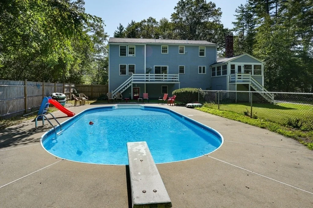 Photo of 79 Taylor Rd