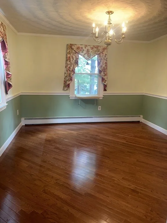 Photo of 6 Larson Rd