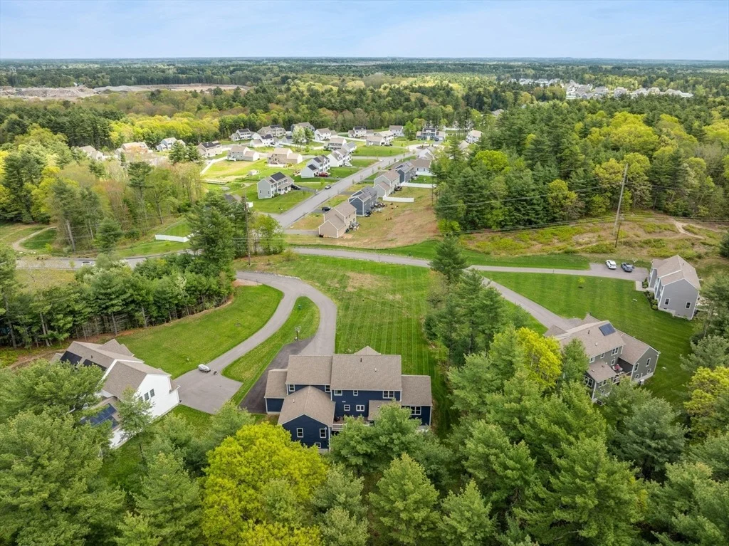 Photo of 39 Erbeck Cir Ext
