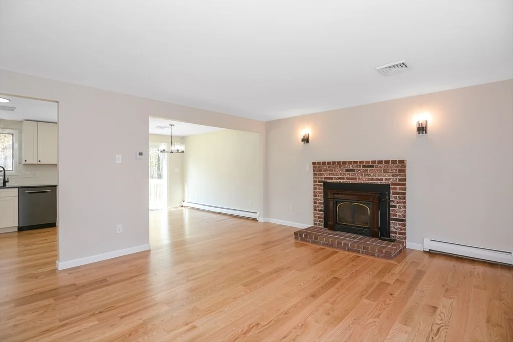 Photo of 21 North End Road