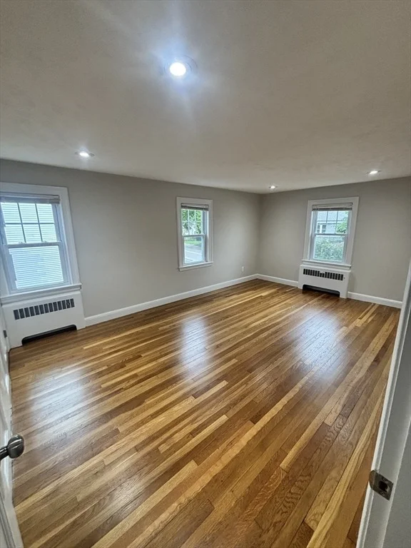 Photo of 251 May St