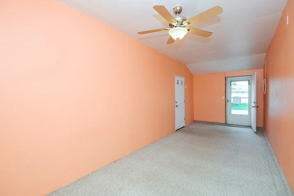 Photo of 43 Catherine Dr