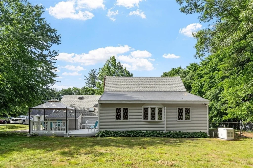 Photo of 15 Alderbrook Road