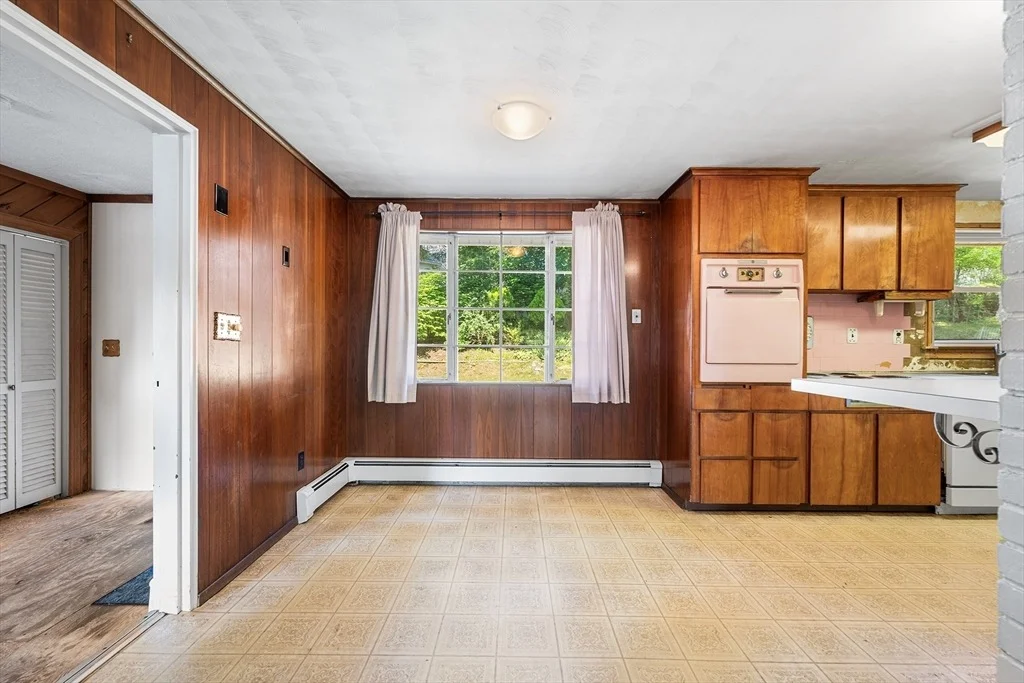 Photo of 2 Curwen Rd