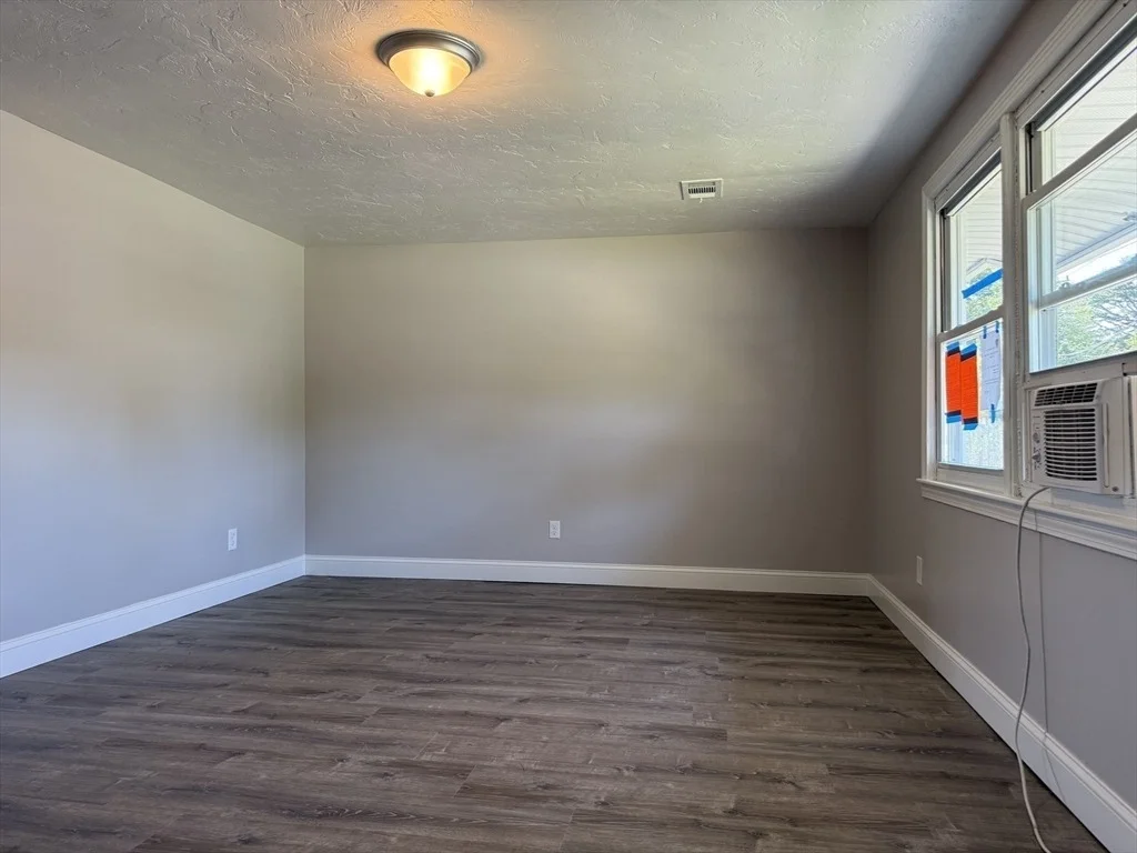 Photo of 7 Terry Ln E