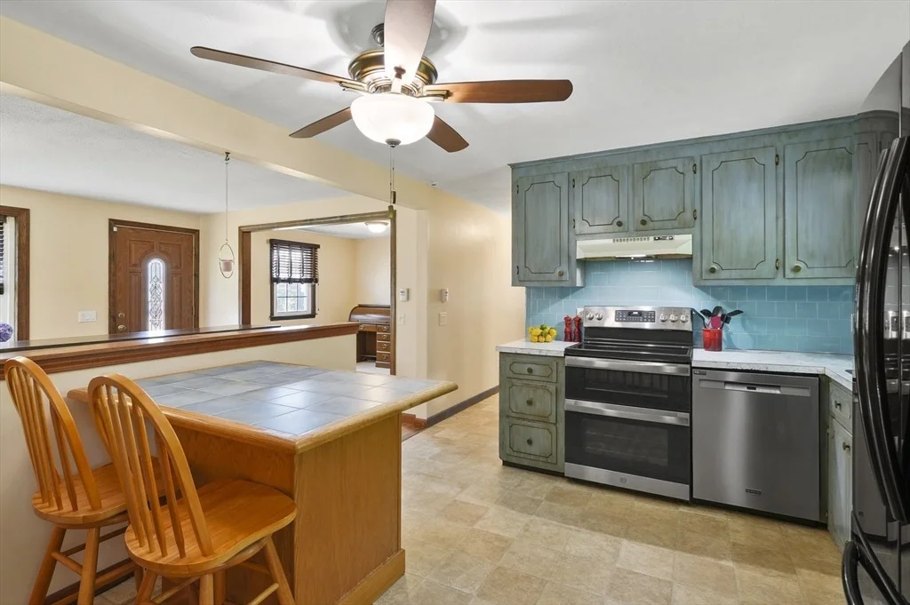 Photo of 4 Chestnut Drive