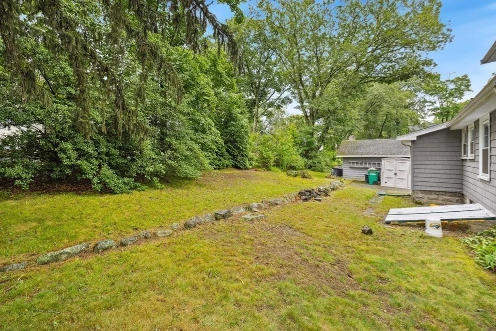 Photo of 71 Winthrop Ave