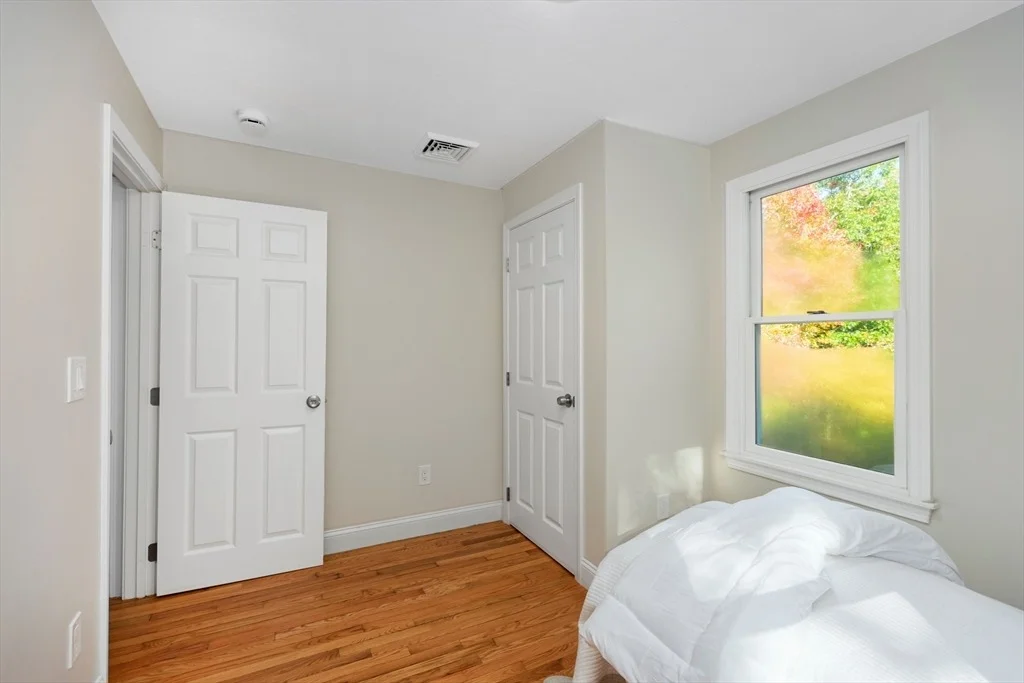 Photo of 103 Mayflower Ln